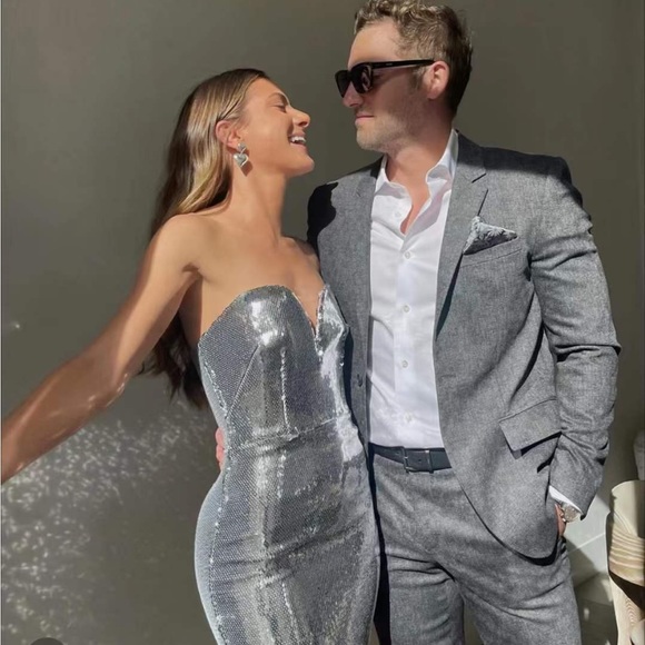 Alex Perry - Picture 2 of 10